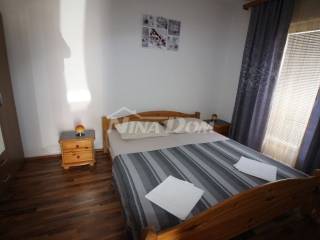 House with apartments, Sale, Vir, Vir