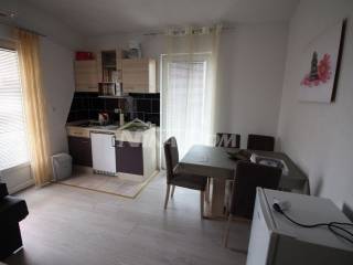 House with apartments, Sale, Vir, Vir