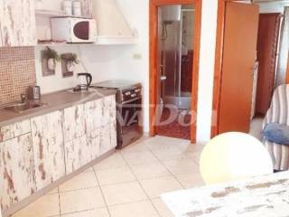 House with apartments, Sale, Vir, Vir