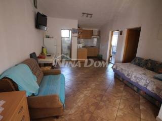 House with apartments, Sale, Vir, Vir