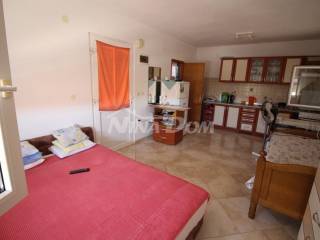 House with apartments, Sale, Vir, Vir