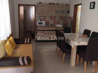 House with apartments, Sale, Vir, Vir