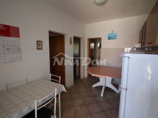 House with apartments, Sale, Vir, Vir