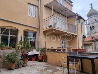 Flat in a building, Sale, Krk, Krk