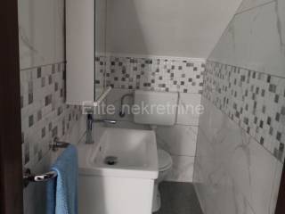 Flat in a house, Rent, Rijeka, Zapad