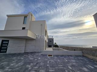 House by the sea, Sale, Privlaka, Privlaka