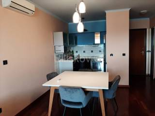 Flat in a building, Rent, Split, Split