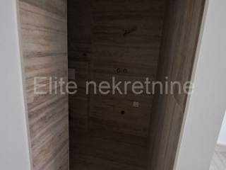 Flat in a villa, Sale, Rijeka, Zapad