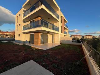 Stan u zgradi, Prodaja, Umag, Zambratija