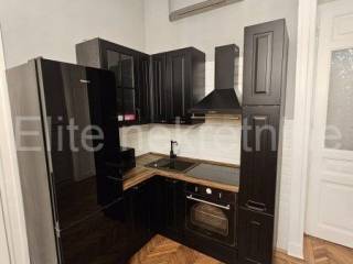 Flat in a building, Rent, Rijeka, Centar