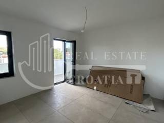 Flat in an urban villa, Sale, Tisno, Jezera