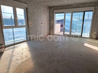 Apartment by the sea, Sale, Okrug, Okrug Gornji