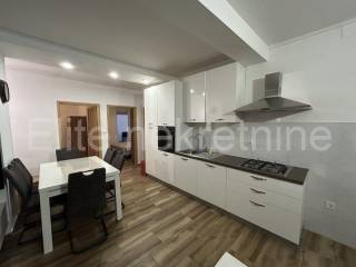 Terraced house, Sale, Pula, Pula