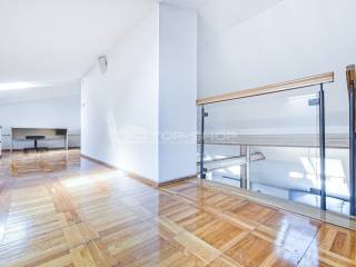 Flat in a building, Sale, Zagreb, Donji Grad