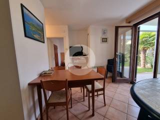 House by the sea, Sale, Novigrad, Novigrad