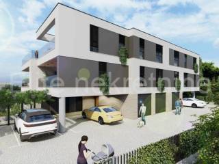 Flat in an urban villa, Sale, Pula, Pula