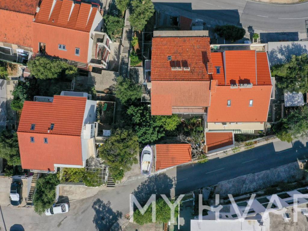 Hvar, Hvar