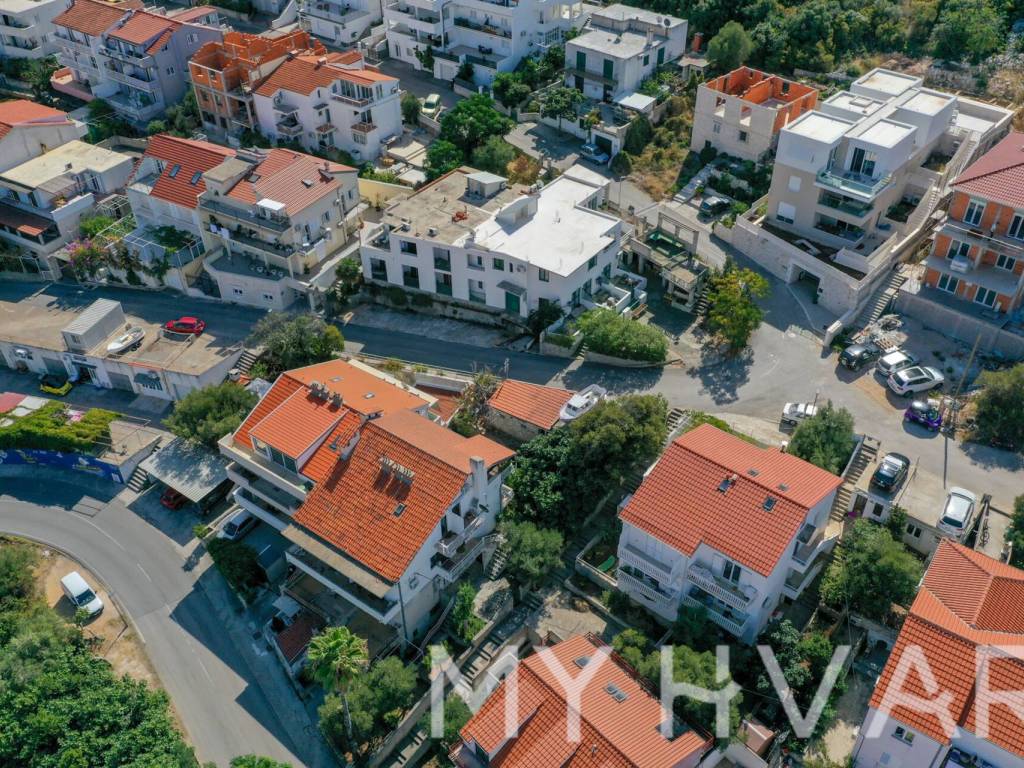 Hvar, Hvar