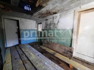 Ruin, Sale, Ogulin, Desmerice