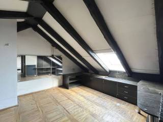 Flat in a building, Sale, Zagreb, Donji Grad