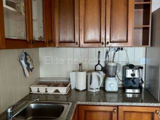 Flat in a building, Rent, Rijeka, Zapad
