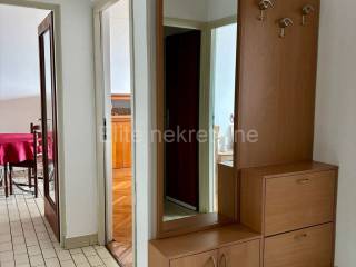 Flat in a building, Rent, Rijeka, Zapad