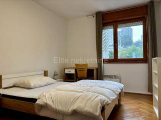 Flat in a building, Rent, Rijeka, Zapad