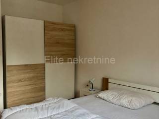 Flat in a building, Rent, Rijeka, Zapad