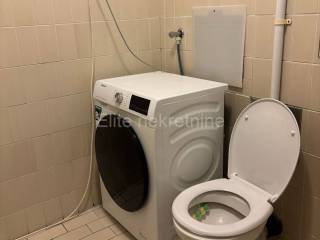 Flat in a building, Rent, Rijeka, Zapad