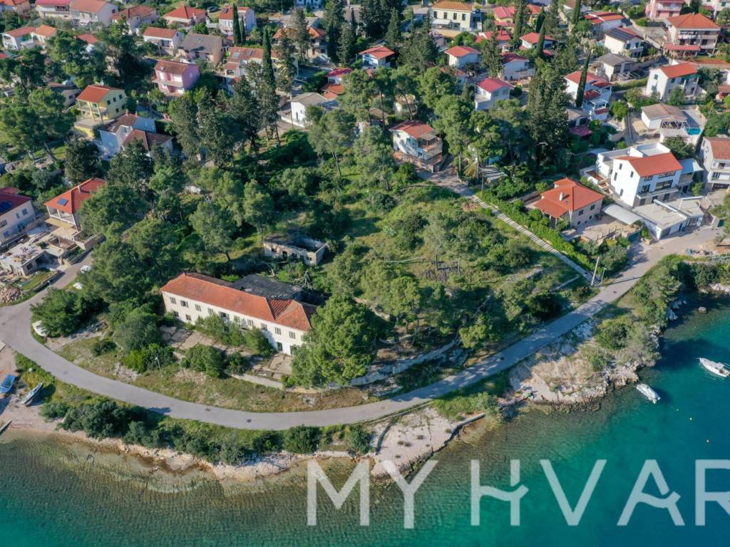 Jelsa, Vrboska