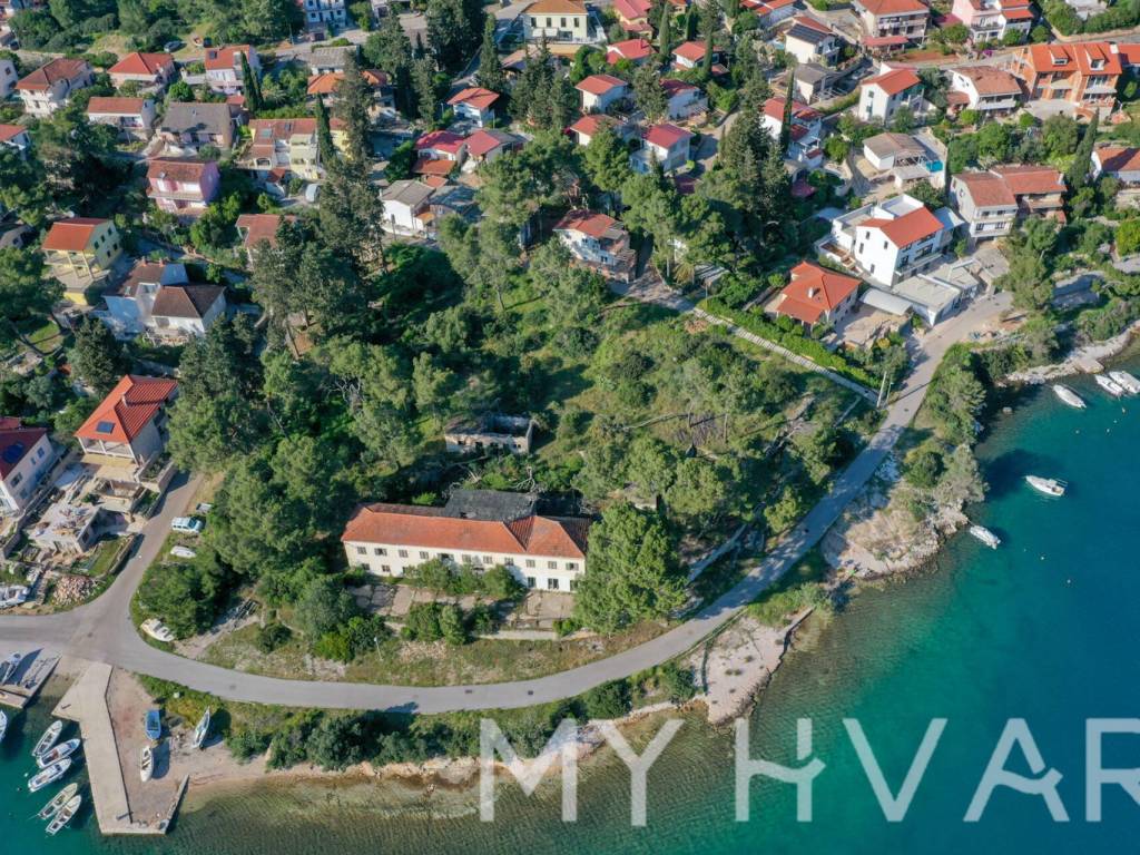 Jelsa, Vrboska
