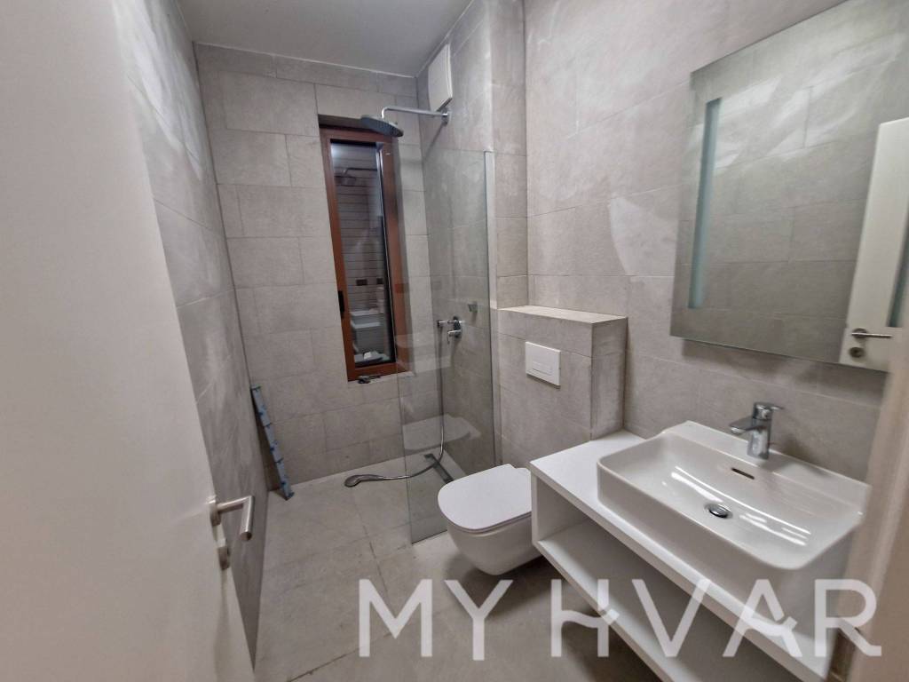 Apartmanska kuca, Prodaja, Jelsa, Jelsa
