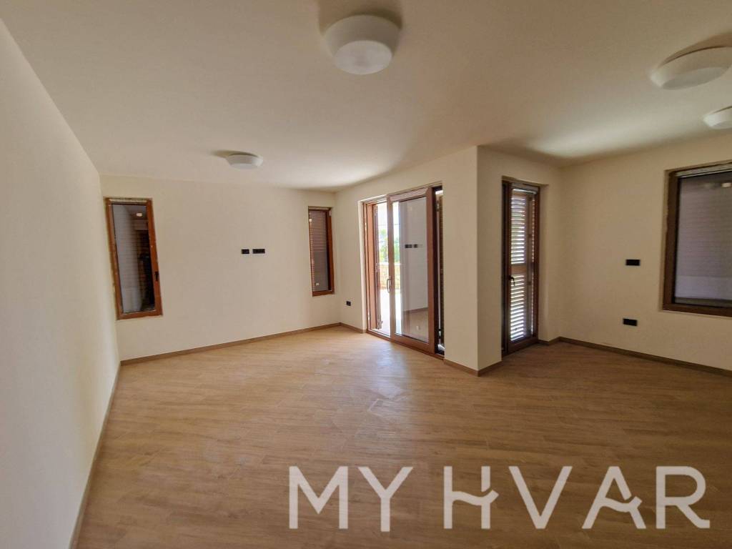 Apartmanska kuca, Prodaja, Jelsa, Jelsa
