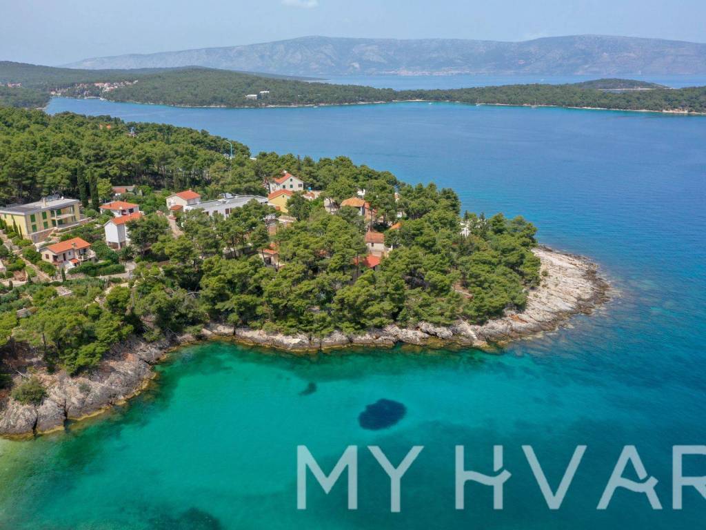 Apartmanska kuca, Prodaja, Jelsa, Jelsa