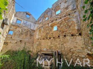 Kamena kuca, Prodaja, Jelsa, Pitve