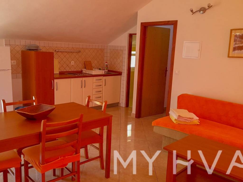 Kuca na moru, Prodaja, Jelsa, Ivan Dolac