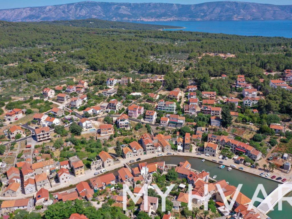 Gradjevinsko zemljiste, Prodaja, Jelsa, Pitve