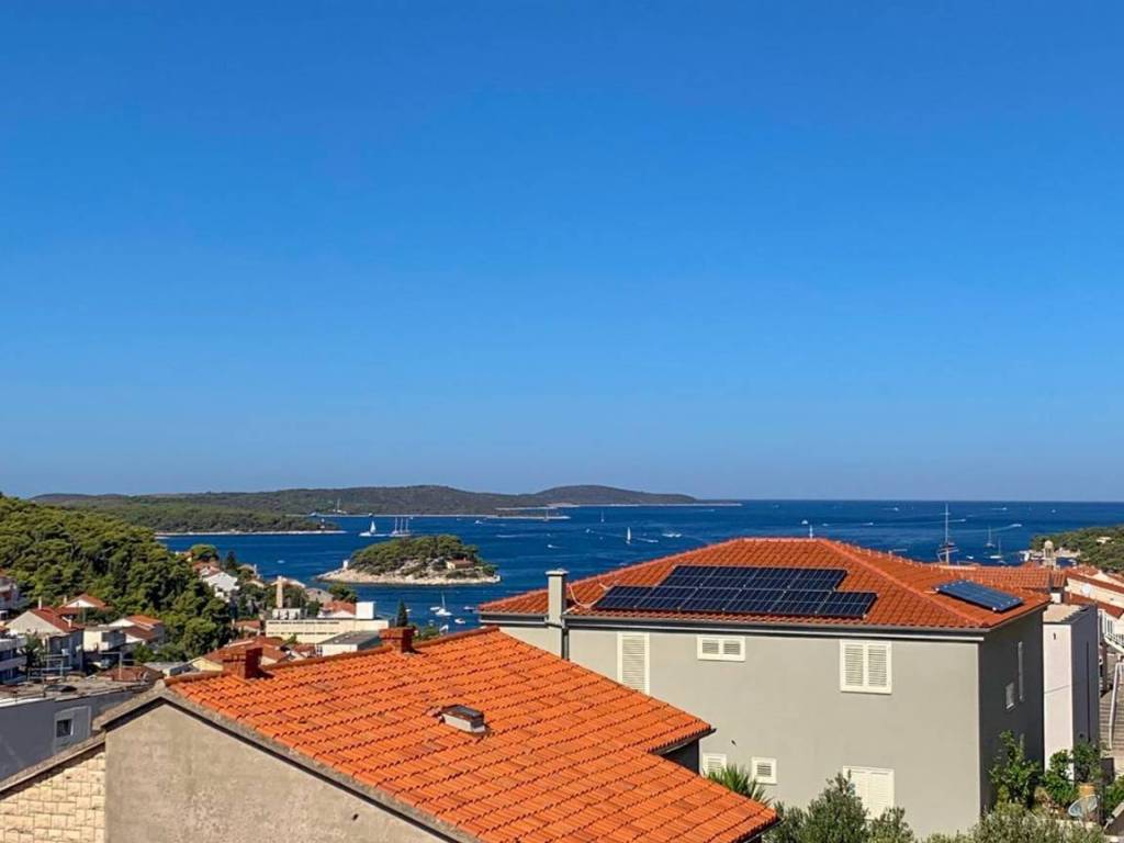 Dvojna kuca, Prodaja, Hvar, Hvar
