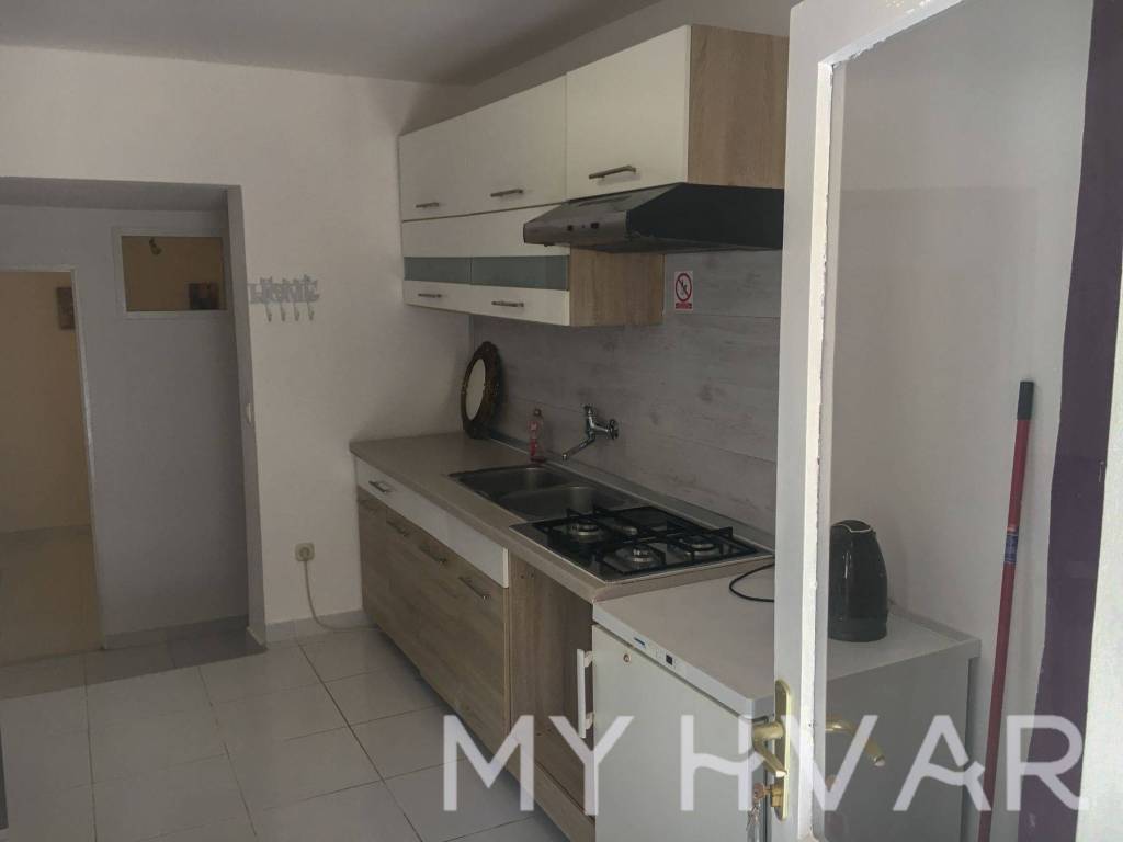 Stan u kuci, Prodaja, Hvar, Hvar