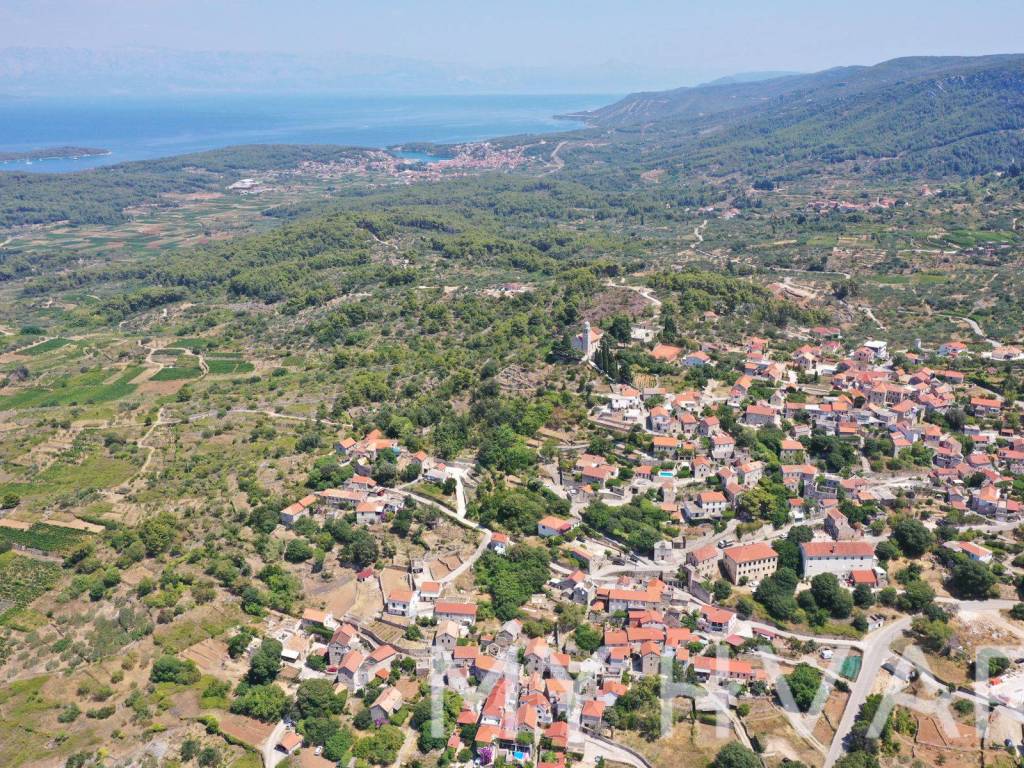 Kamena kuca, Prodaja, Jelsa, Vrisnik