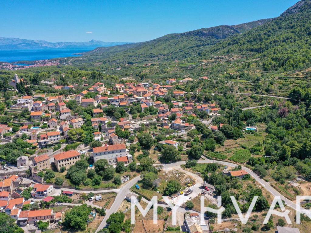 Kamena kuca, Prodaja, Jelsa, Vrisnik