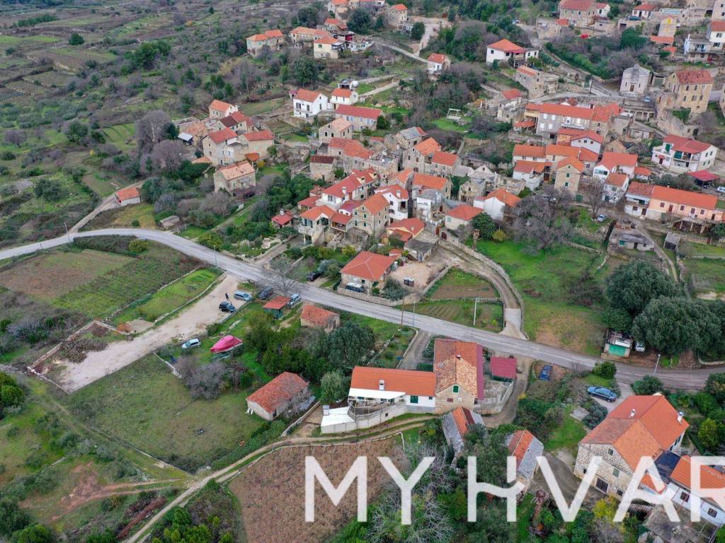 Gradjevinsko zemljiste, Prodaja, Jelsa, Vrisnik