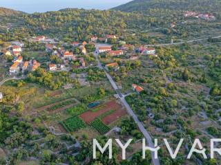 Kamena kuca, Prodaja, Sucuraj, Bogomolje