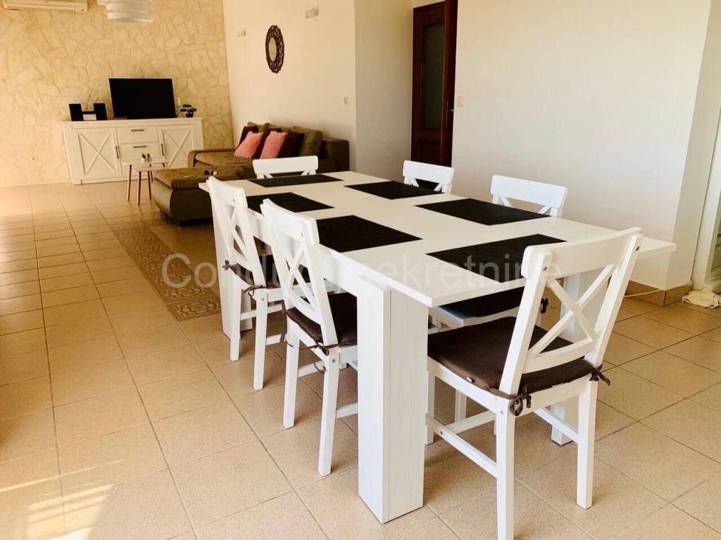 Apartmanska kuca, Prodaja, Privlaka, Privlaka