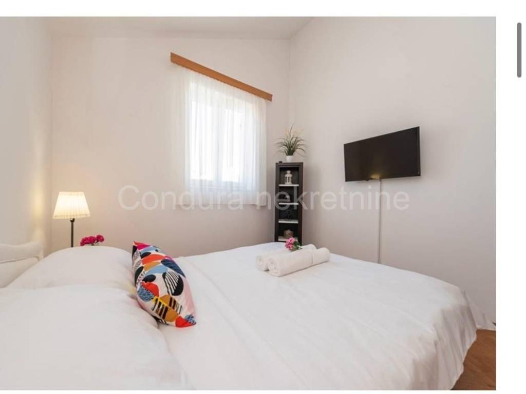 Apartmanska kuca, Prodaja, Privlaka, Privlaka