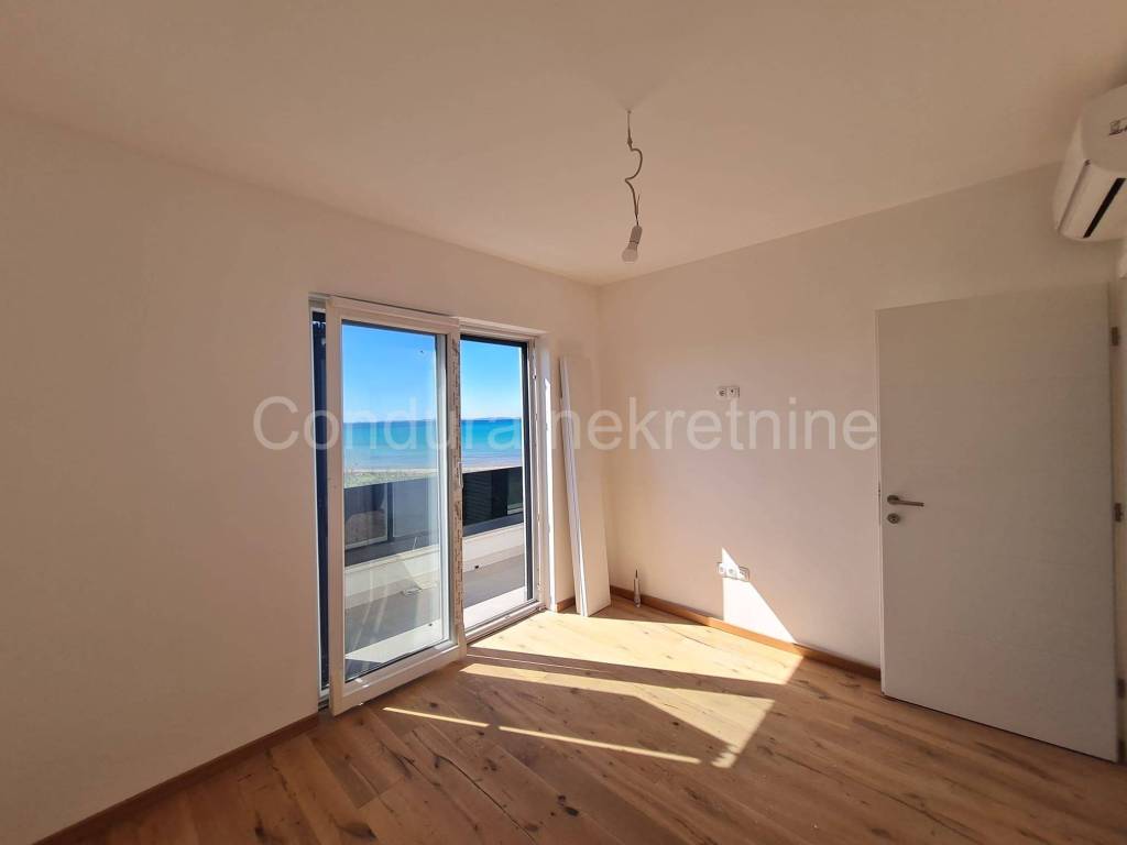 Apartman s okucnicom, Prodaja, Privlaka, Privlaka