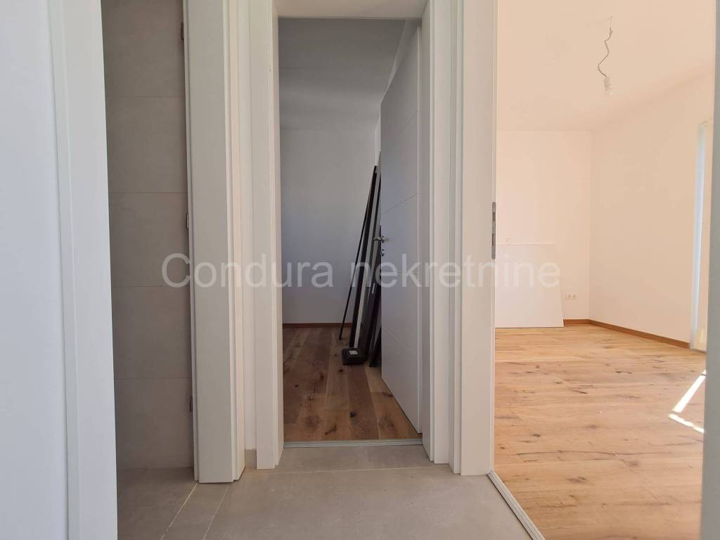 Apartman s okucnicom, Prodaja, Privlaka, Privlaka