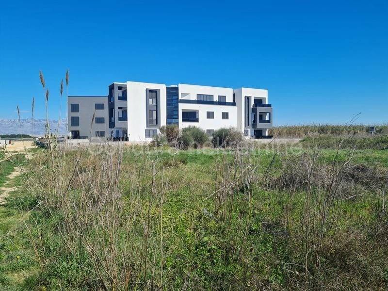Apartman s okucnicom, Prodaja, Privlaka, Privlaka