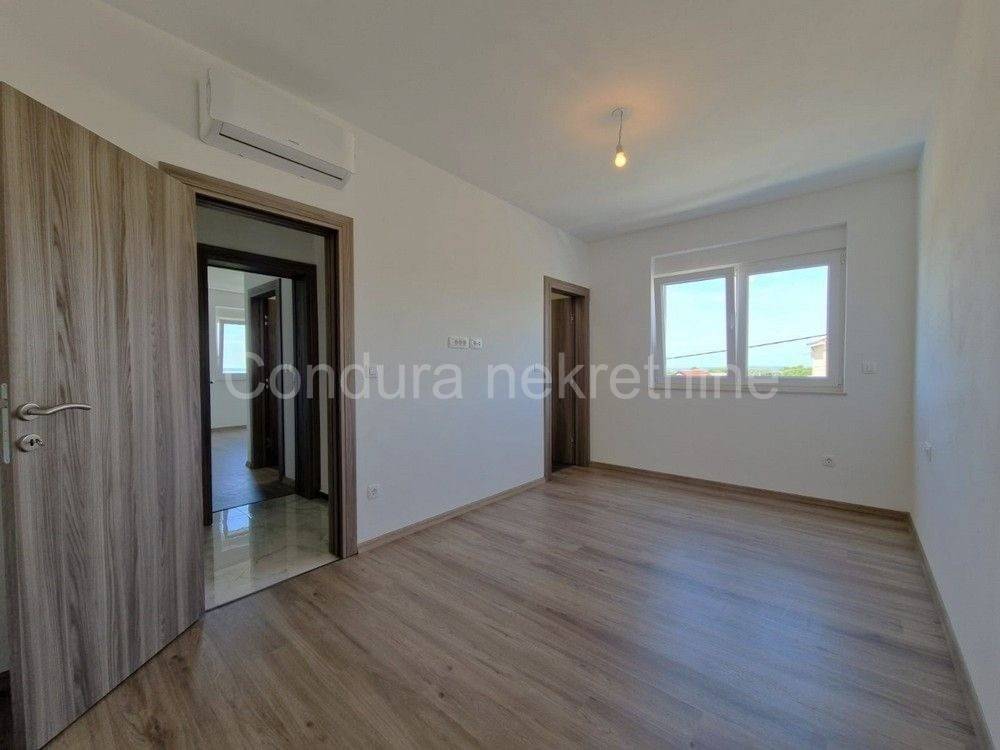 Luksuzna kuca, Prodaja, Vir, Vir