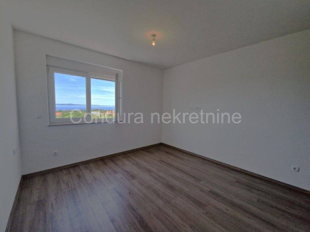 Luksuzna kuca, Prodaja, Vir, Vir